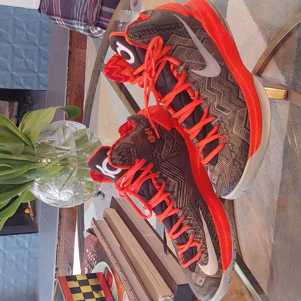 Awesome ! Men's Nike KD BHM High top Sneakers